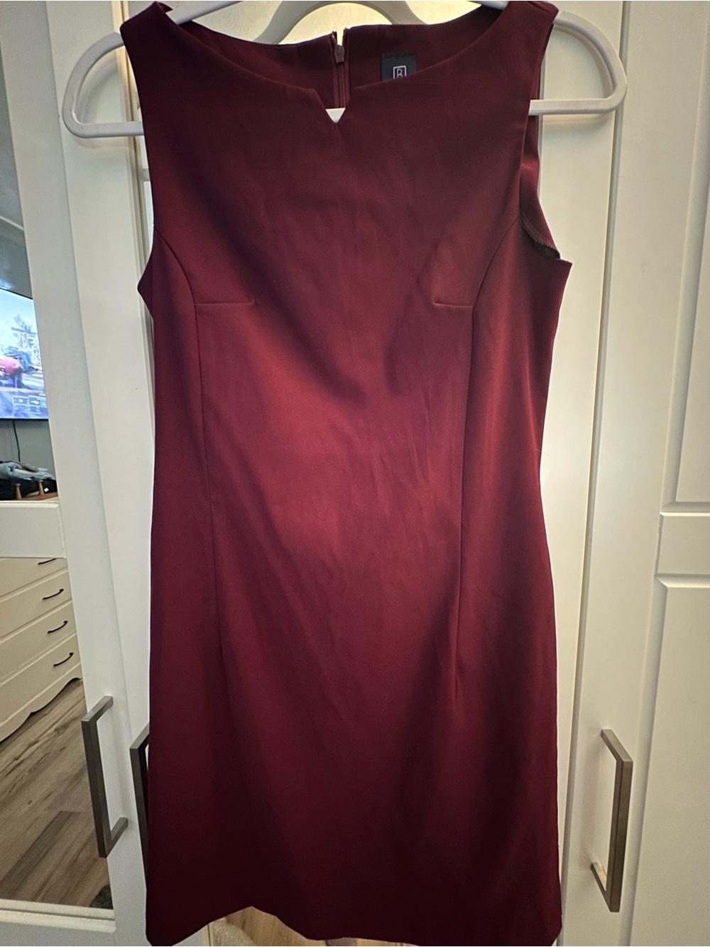 Reitmans Burgundy Sleeveless Sheath Dress